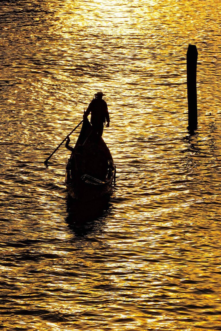 Photo of a Gondolier in Venice, Italy.