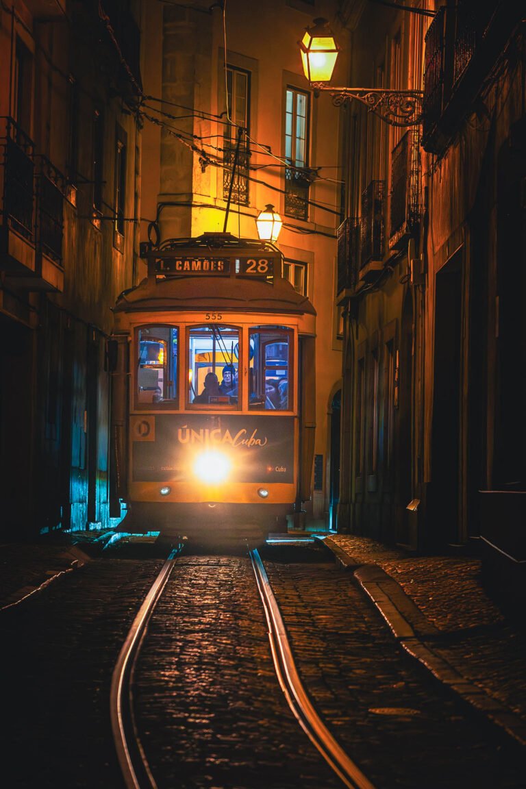 Lisbon tram No 28
