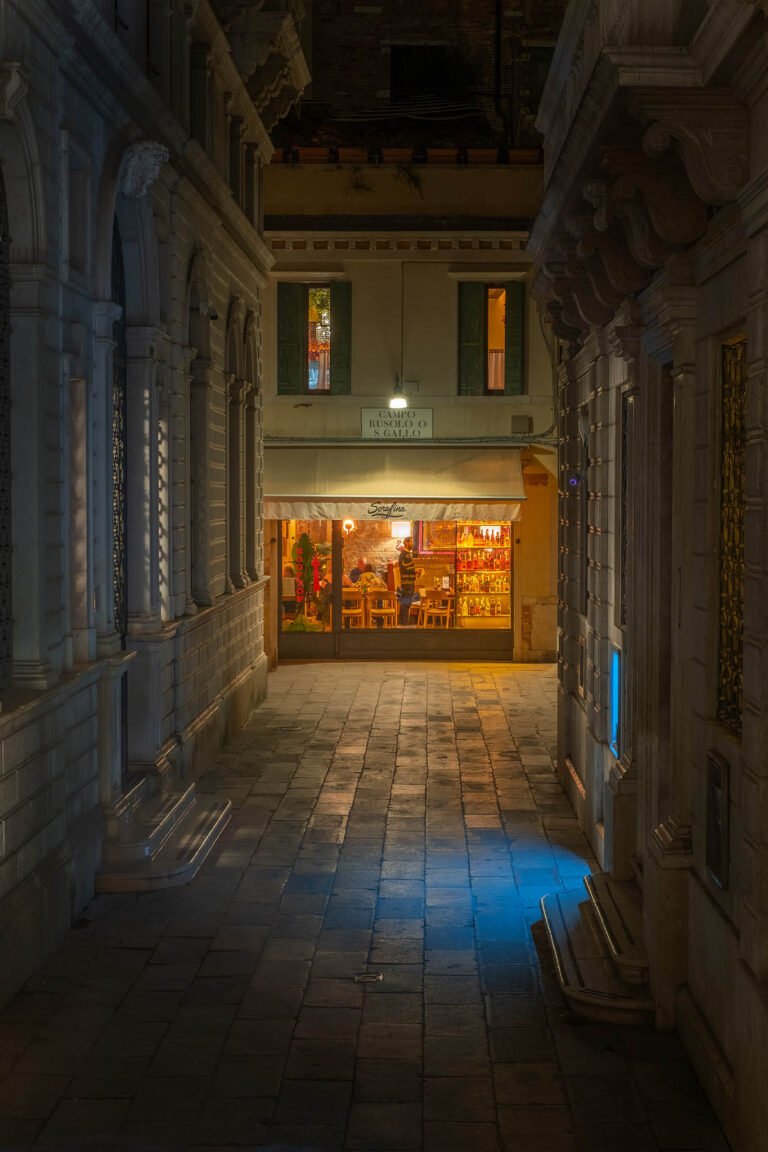 After hours - Venice in night