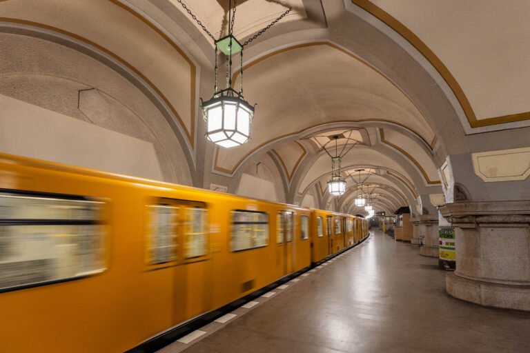 Heidlebergplatz Berlin Ubahn